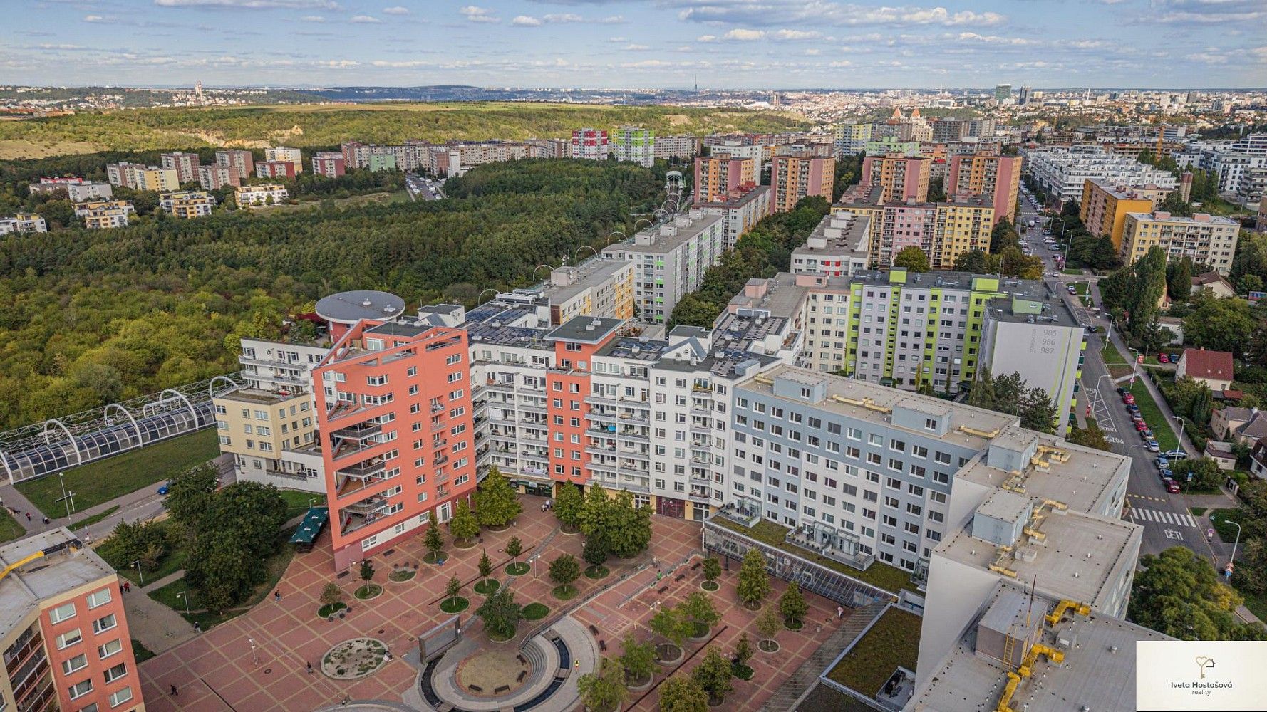 Byt 2+kk · 45 m² · Trnkovo náměstí, Praha 5 - Hlubočepy - 3