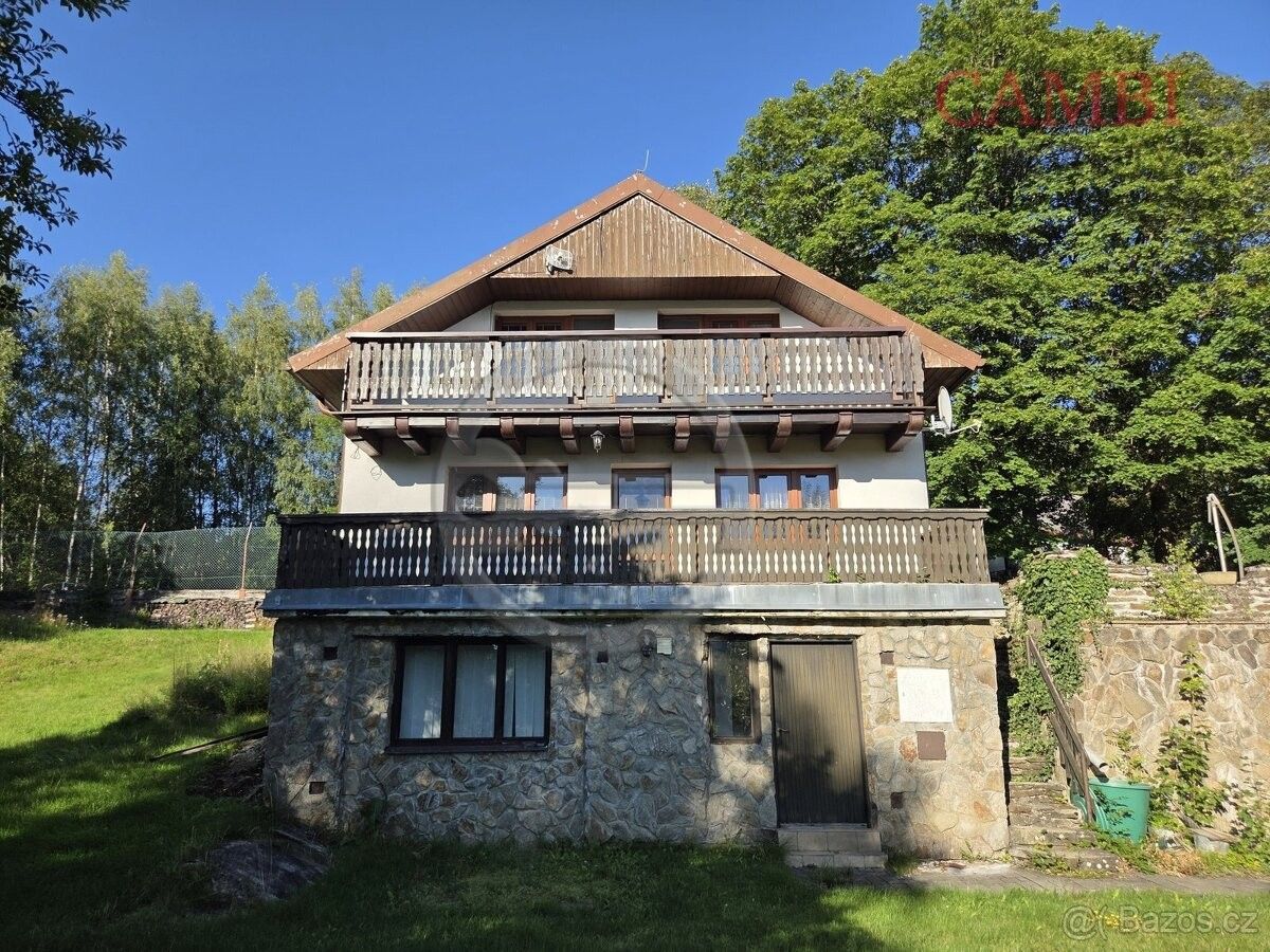Chaty, Aš, 352 01 - 1