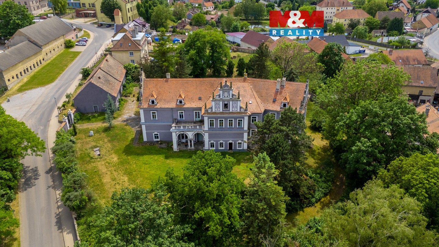 Památky, Školní, Mšené-lázně, 1 075 m² - 1