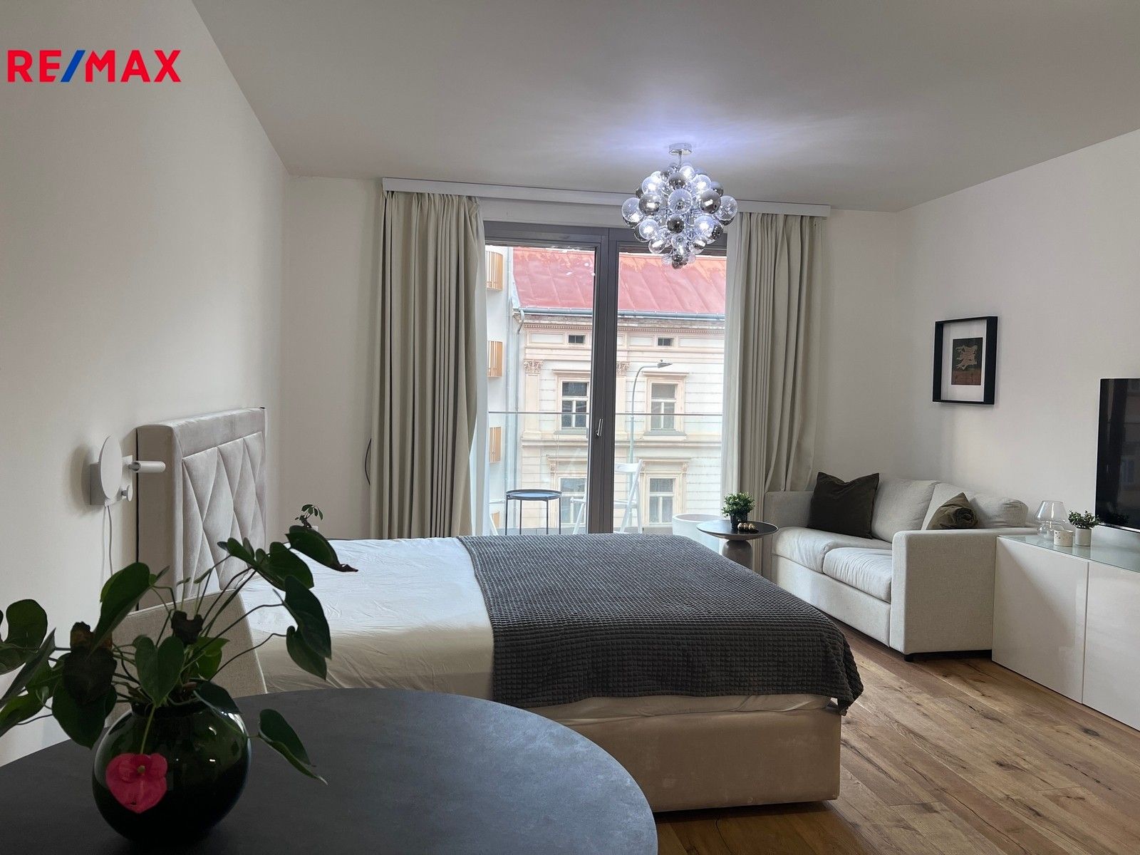 1+kk, Křižíkova 710, Praha, 32 m²