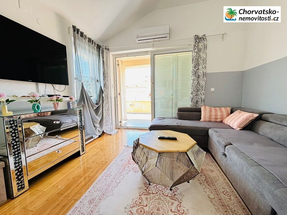 Prodej byt - 987 66, Zahraničí