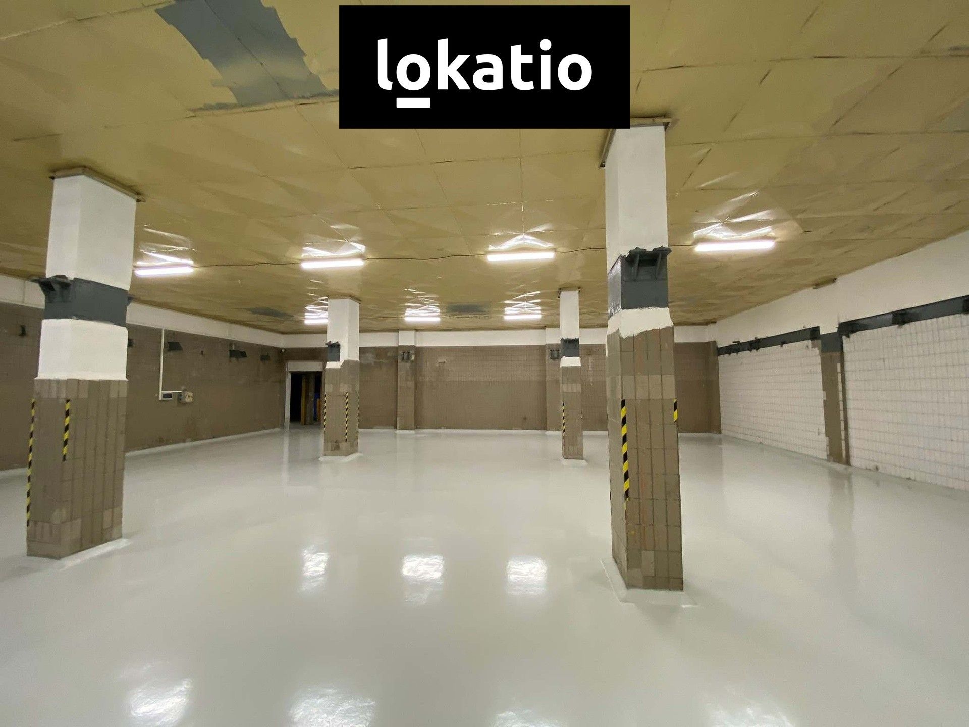 Sklady, Holice, Olomouc, 400 m² - 1