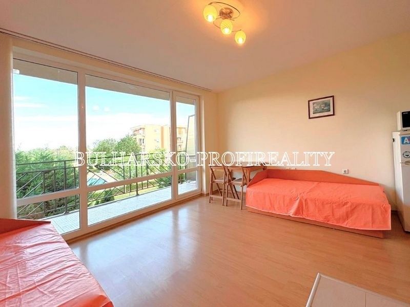 Prodej byt - 987 66, Zahraničí