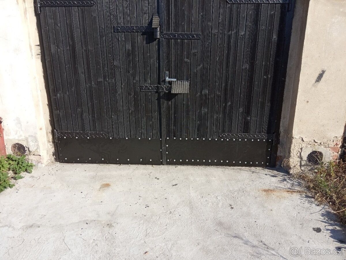 Prodej garáž - Bečov, 434 01