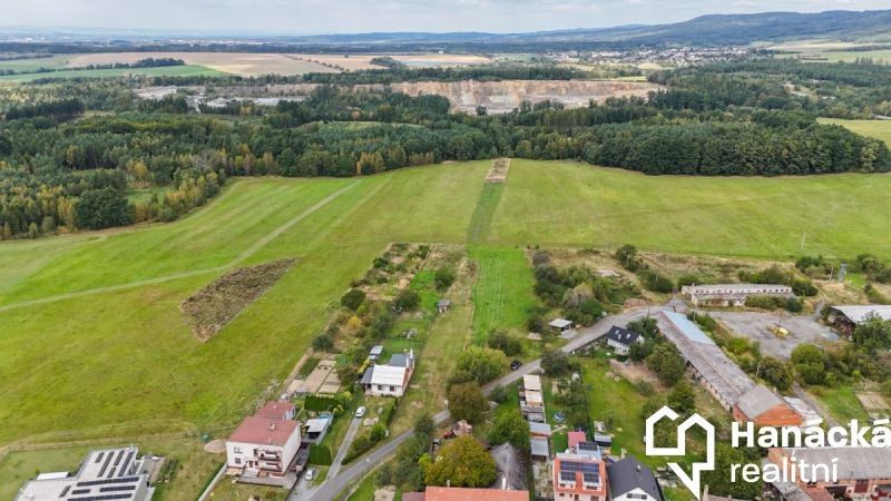 Prodej pozemek pro bydlení - Dolní Újezd