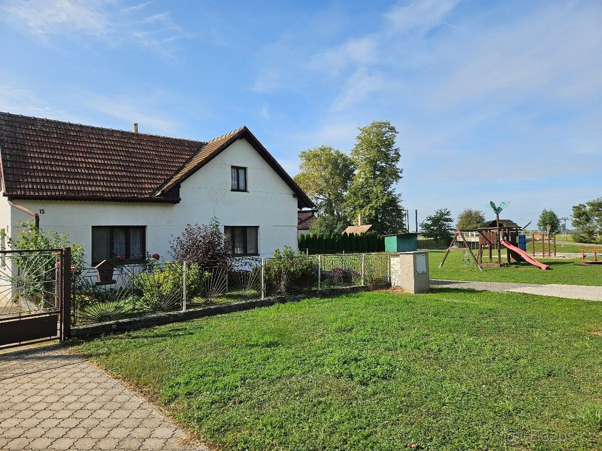 Prodej dům - Holice v Čechách, 534 01, 175 m²