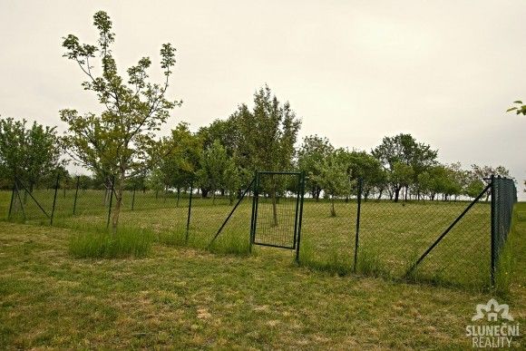 Zahrady, Kunovice, 686 04 - 1