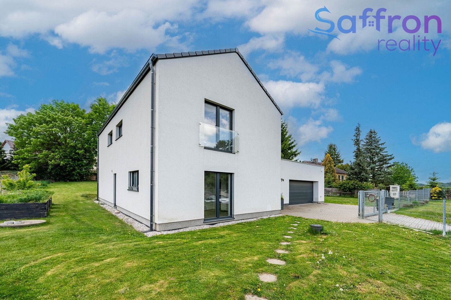 Rodinné domy, Pod Chytárnou, Pyšely - Zaječice, okres Benešov, 241 m² - 1