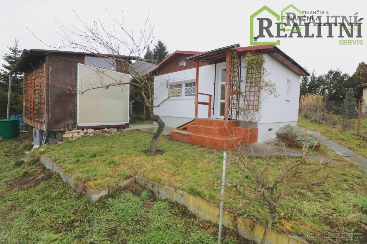 Chaty, Praha, 160 00