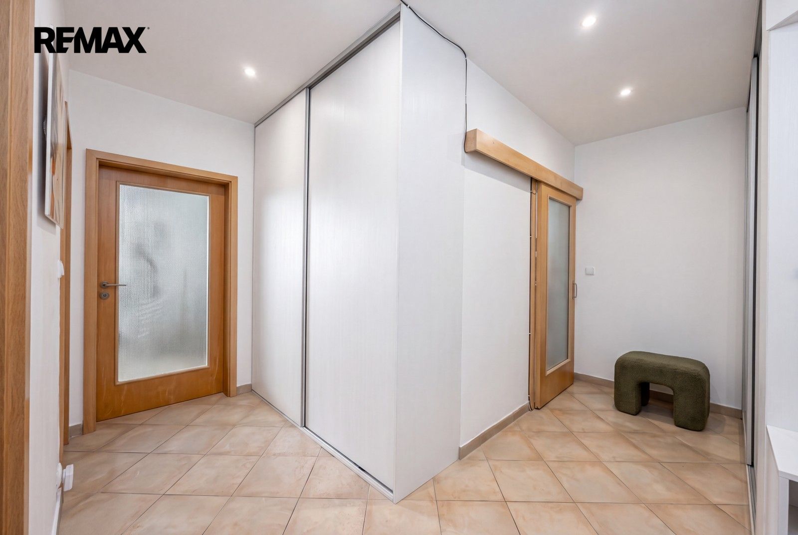 Byt 2+kk · 64 m² · R.A. Dvorského 601, Praha Horní Měcholupy - 4