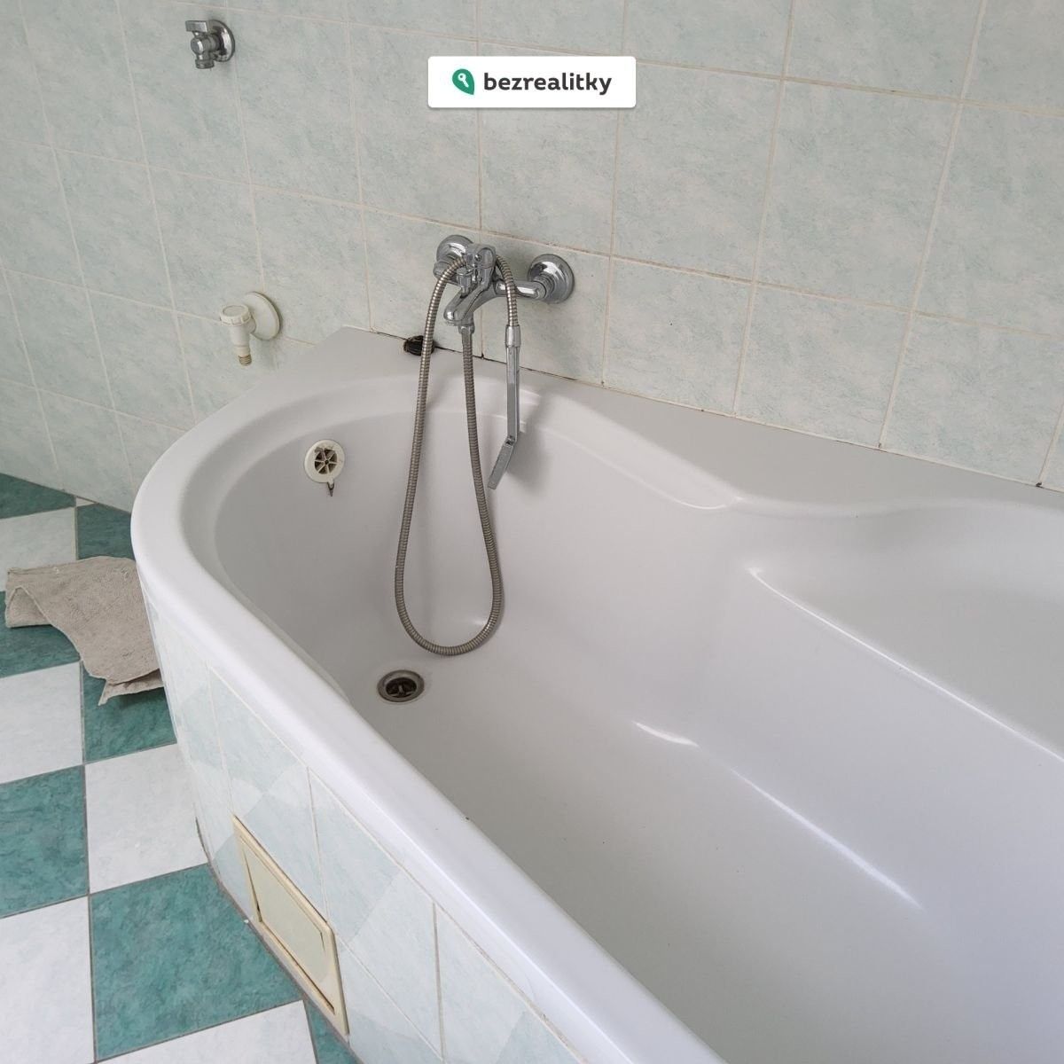 Prodej byt 2+kk - Sídlištní 1060, Poděbrady III, 74 m² - 5