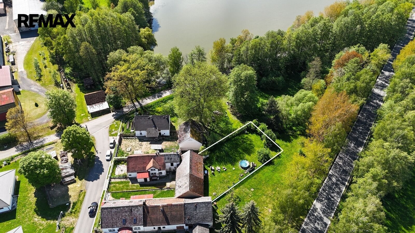 Rodinné domy, Tisová Hlinné, 203 m² - 2