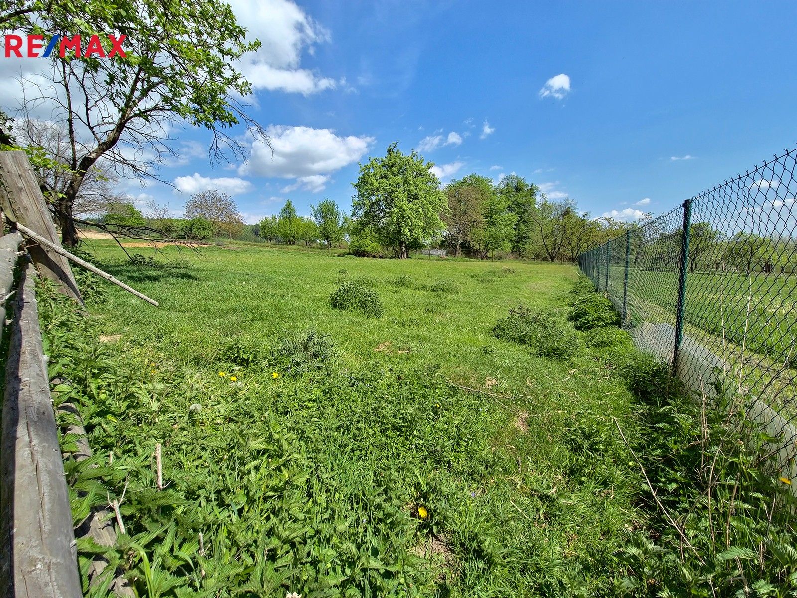 Prodej pozemek pro bydlení - Bělotín, 885 m²