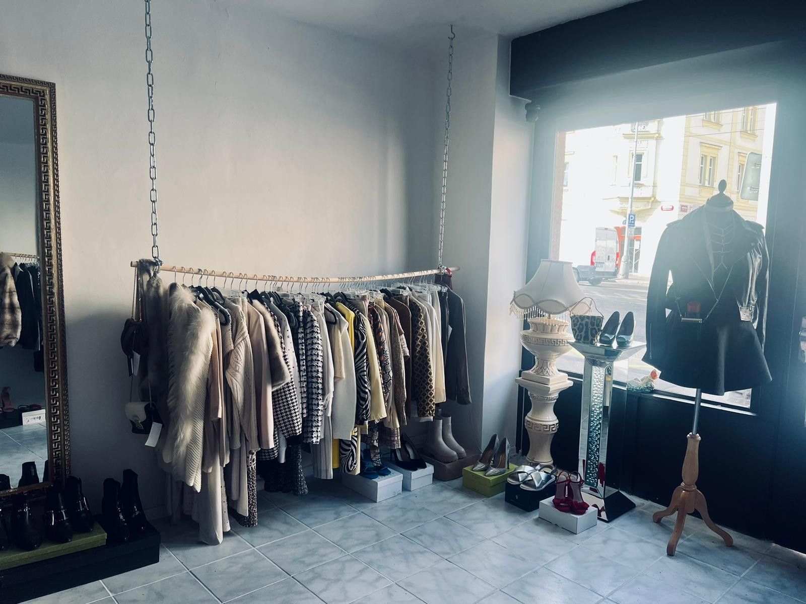 Obchodní prostory · 47 m² · Bělohorská, Praha - 3