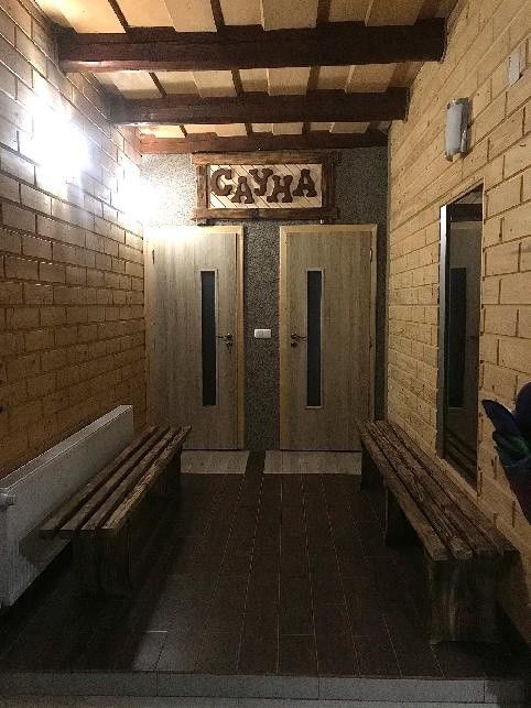 Prodej rodinný dům - 987 66, Zahraničí