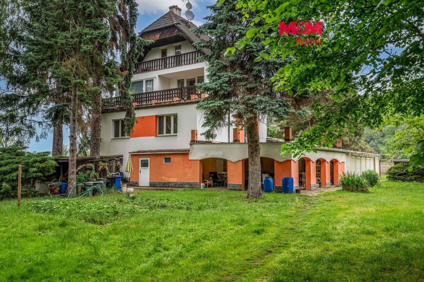 Rodinné domy, K Jezu, Dolany nad Vltavou, 370 m² - 1
