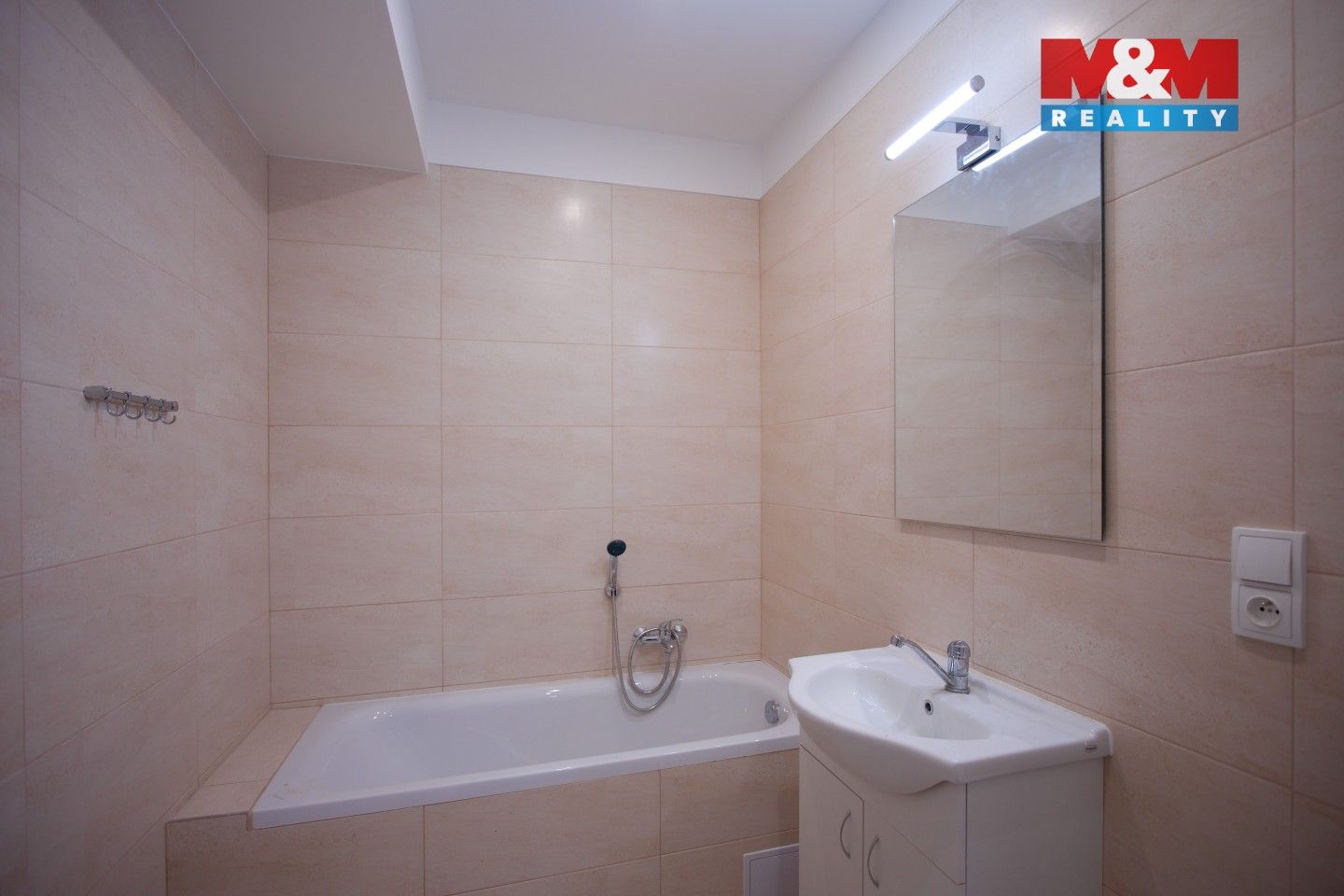 Pronájem byt 4+1 - Odboje, Český Těšín, 105 m²