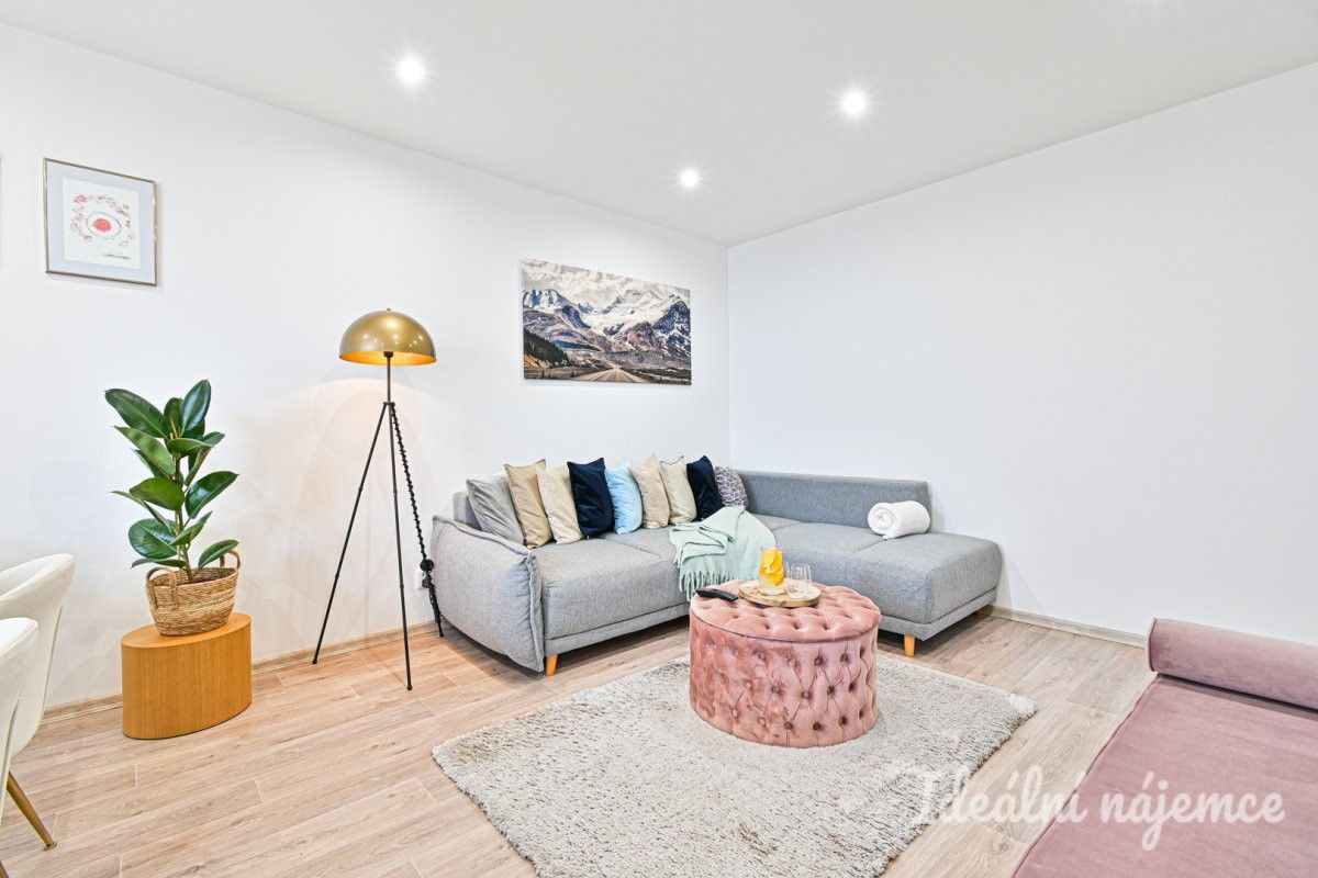 Pronájem byt 3+kk - Bezručova, Blansko, 81 m²