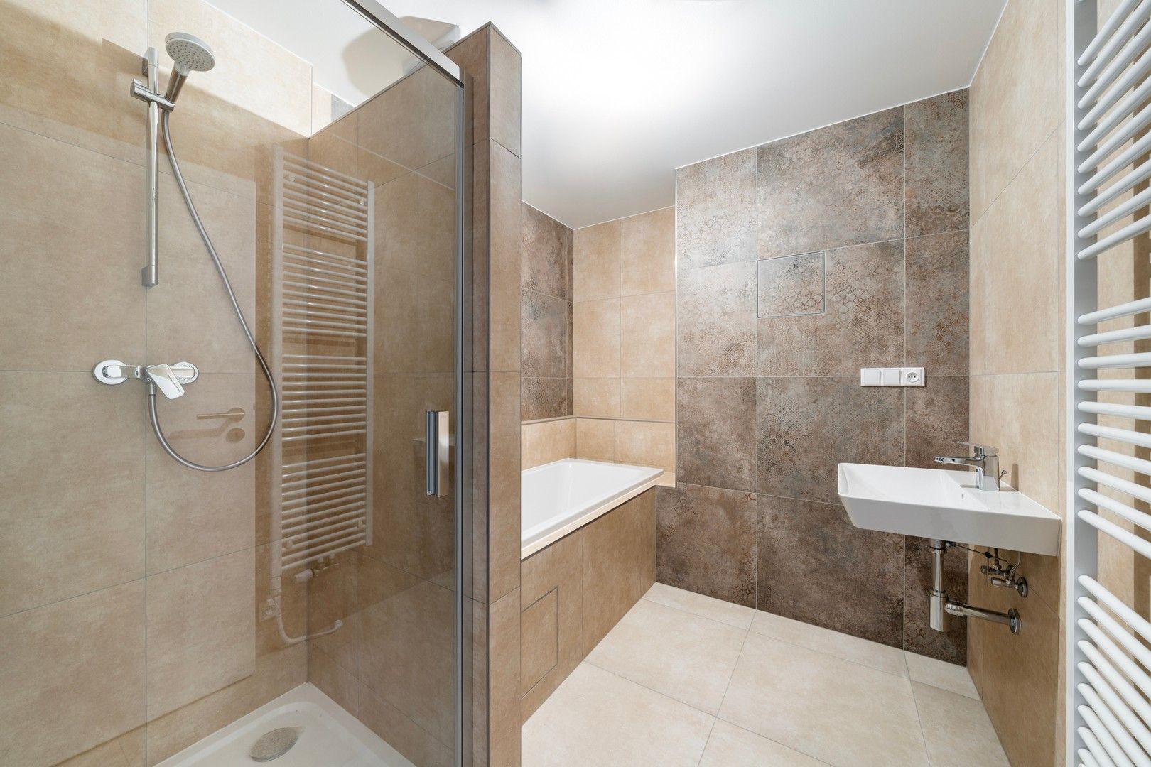 Pronájem byt 2+kk - Na Roudné, Plzeň, 62 m²