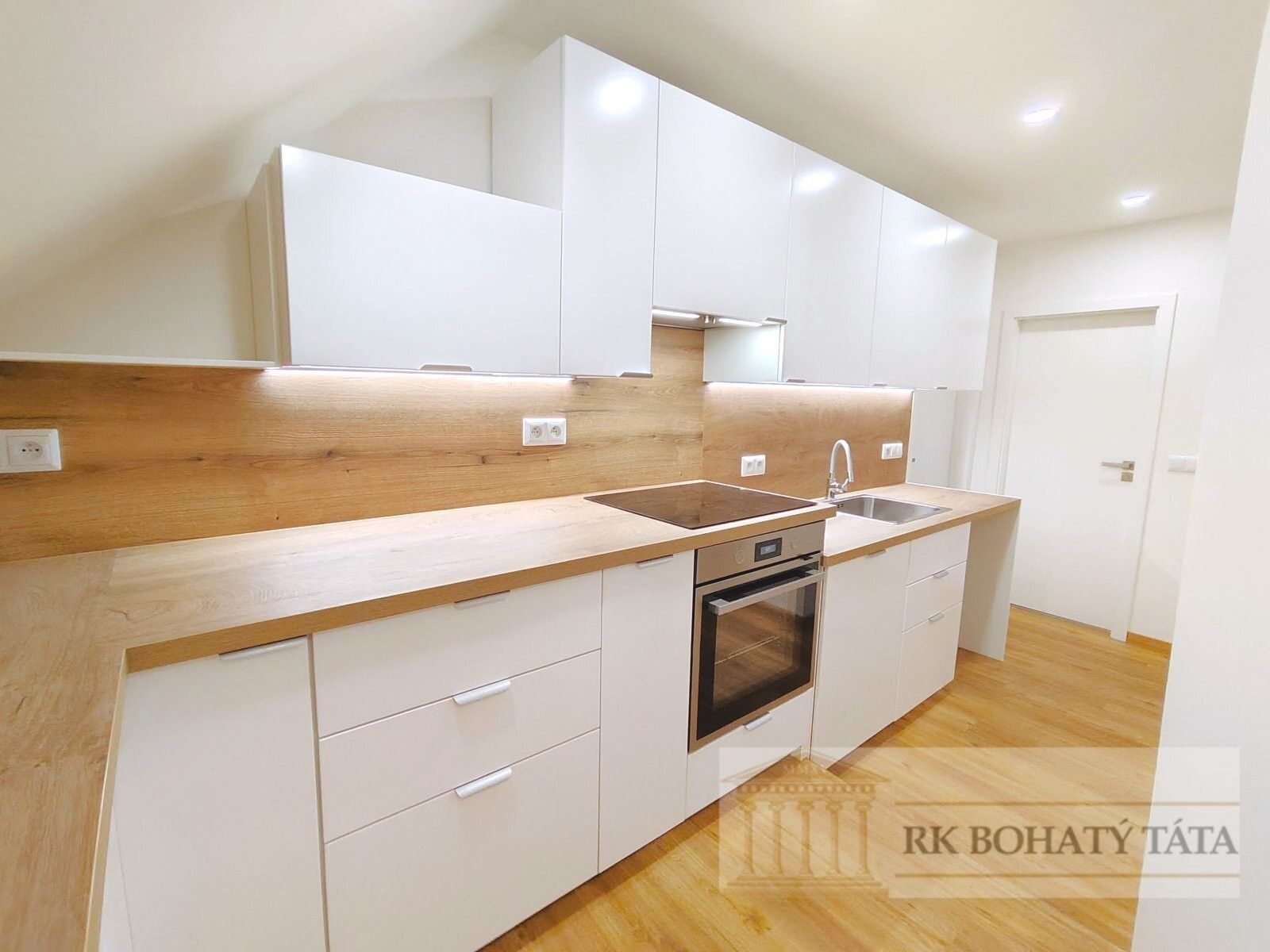 2+1, náměstí Fráni Kučery, Příbram, 54 m²