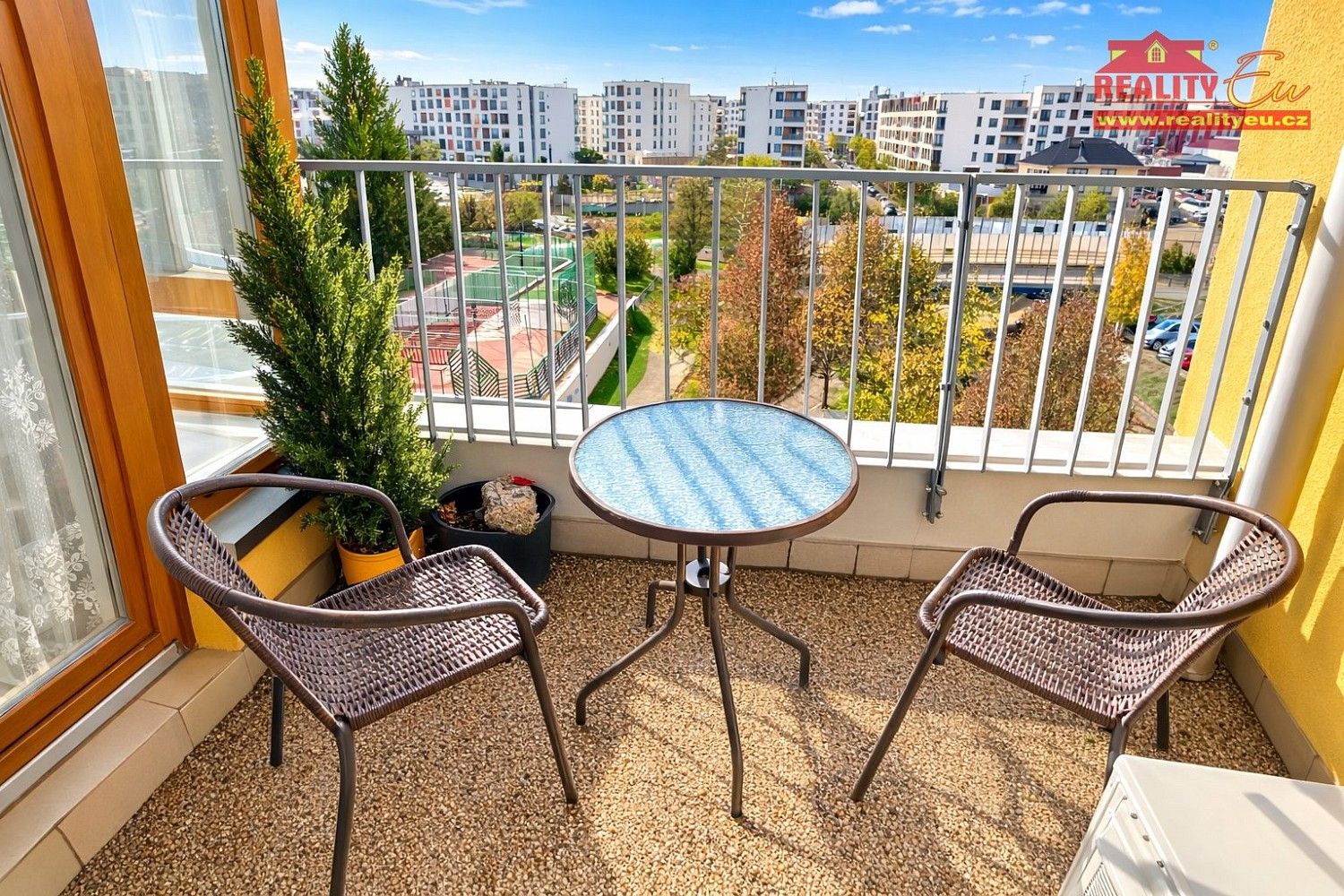 Byt 2+kk · 57 m² · Nové náměstí, Praha 10 - Uhříněves - 3