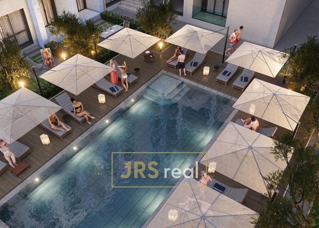 Prodej byt - 987 66, Zahraničí