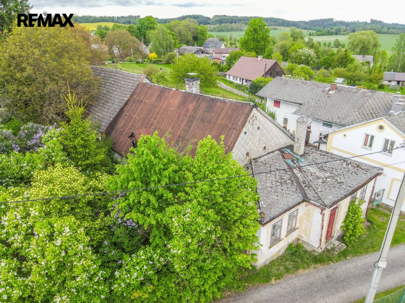 Prodej rodinný dům - Vítězná Kocléřov, 350 m² - 5