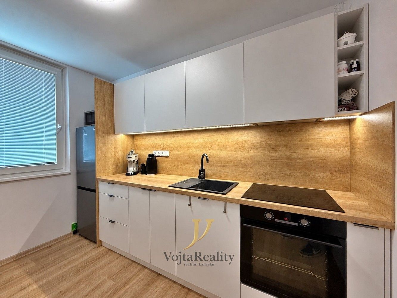 Pronájem byt 2+1 - Stiborova, Olomouc - Neředín, 44 m² - 2