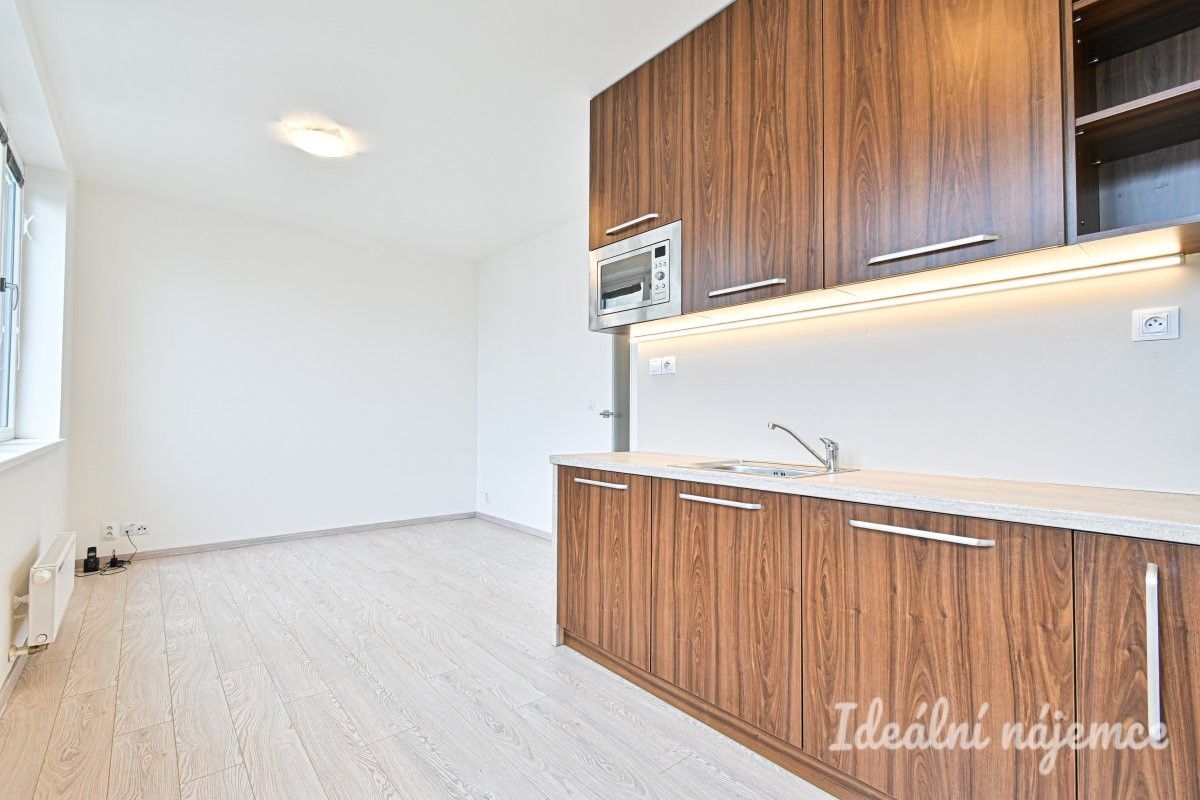 Pronájem byt 1+kk - Markůvky, Brno, 25 m²