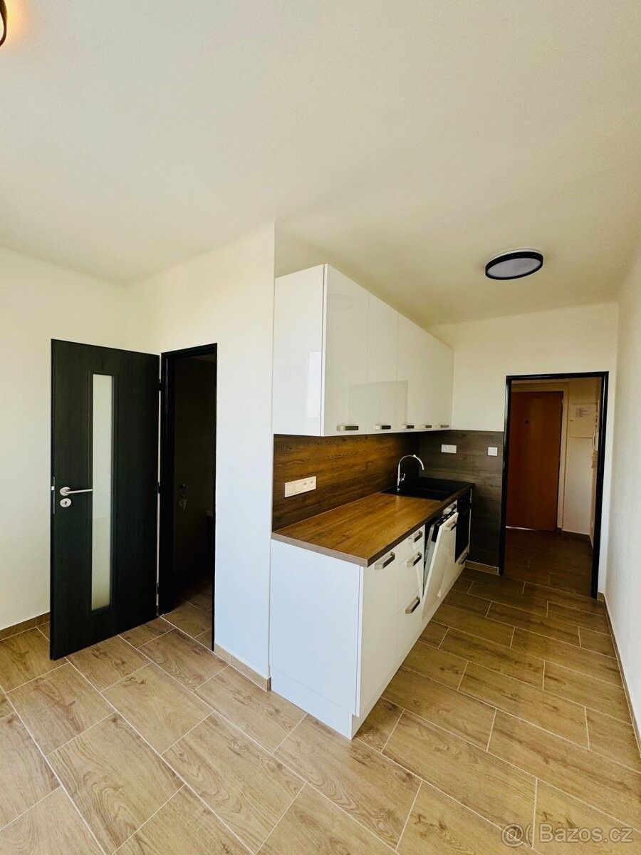 Byty, Tábor, 390 02 - 2