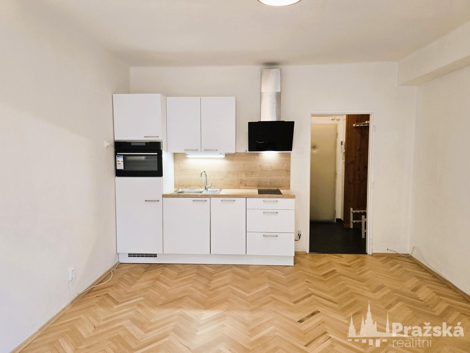 1+kk, Perunova, Praha, 25 m² - 1