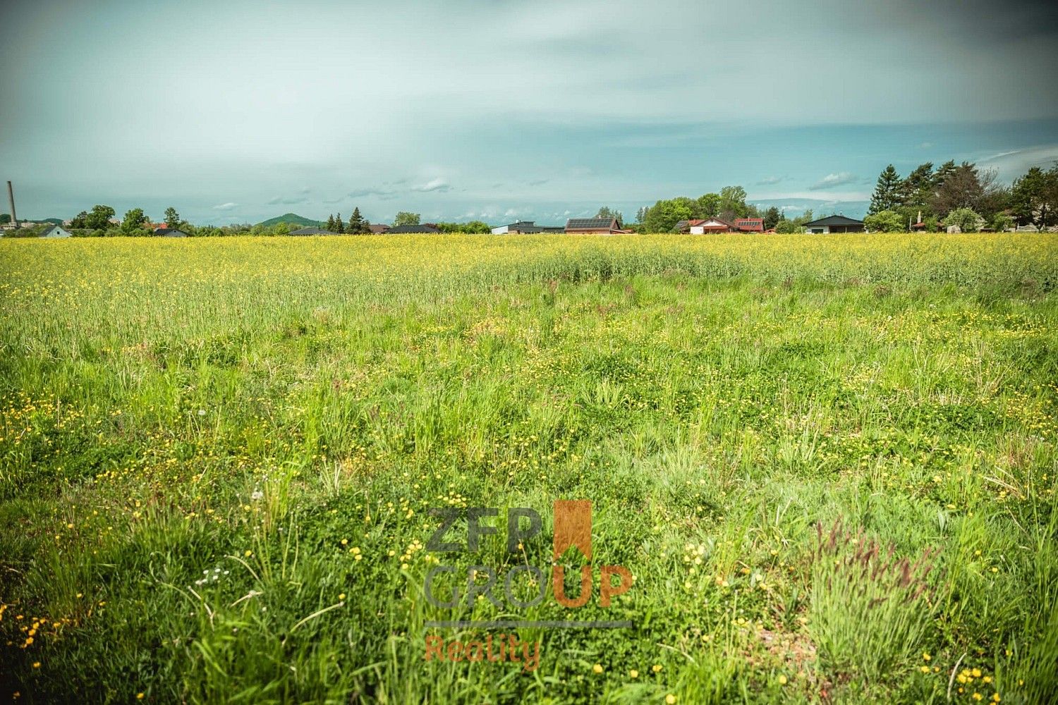 Pozemek pro bydlení, 904 m²