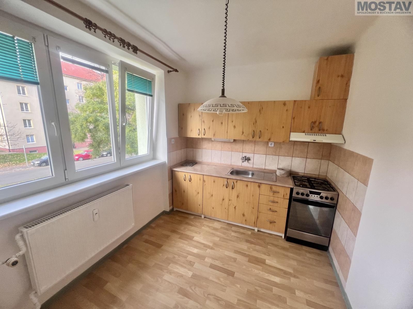 Prodej byt 2+1 - Vítězslava Nezvala, Most, 55 m² - 2