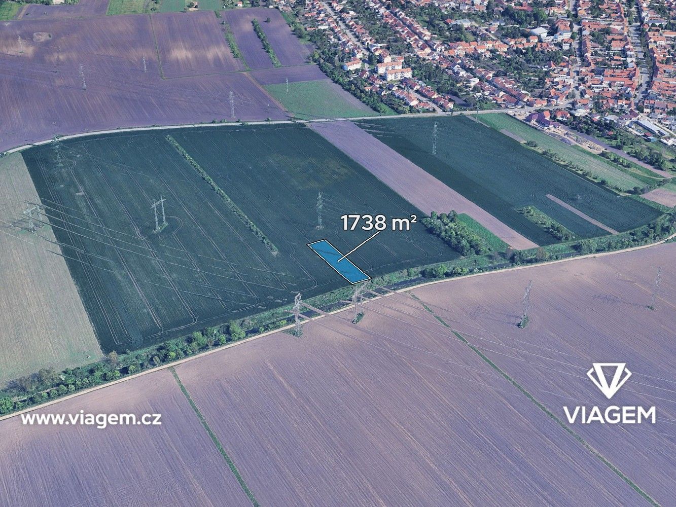 Zemědělský pozemek, 1 738 m²