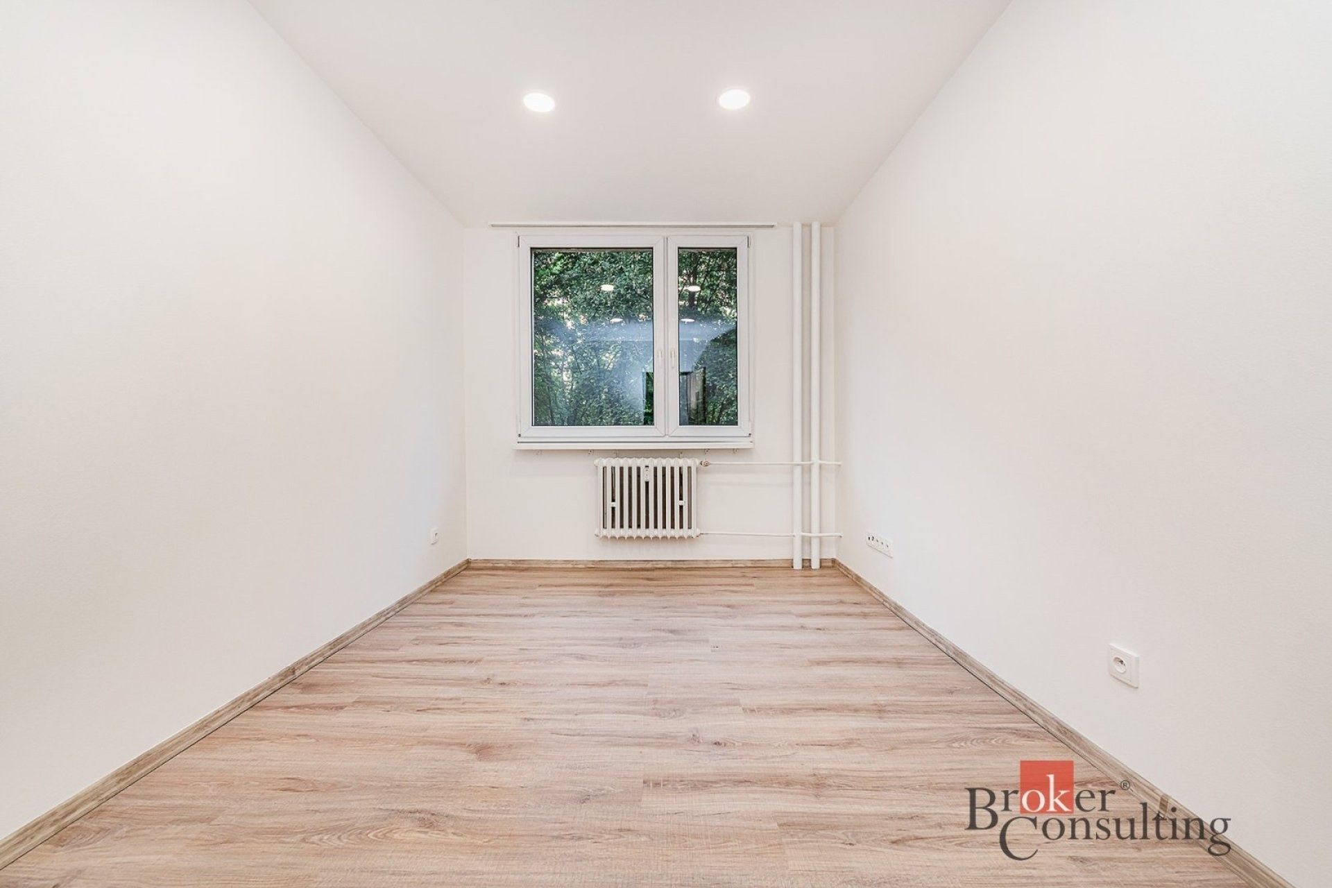 Pronájem byt 2+kk - Chabařovická, Praha, 47 m² - 5