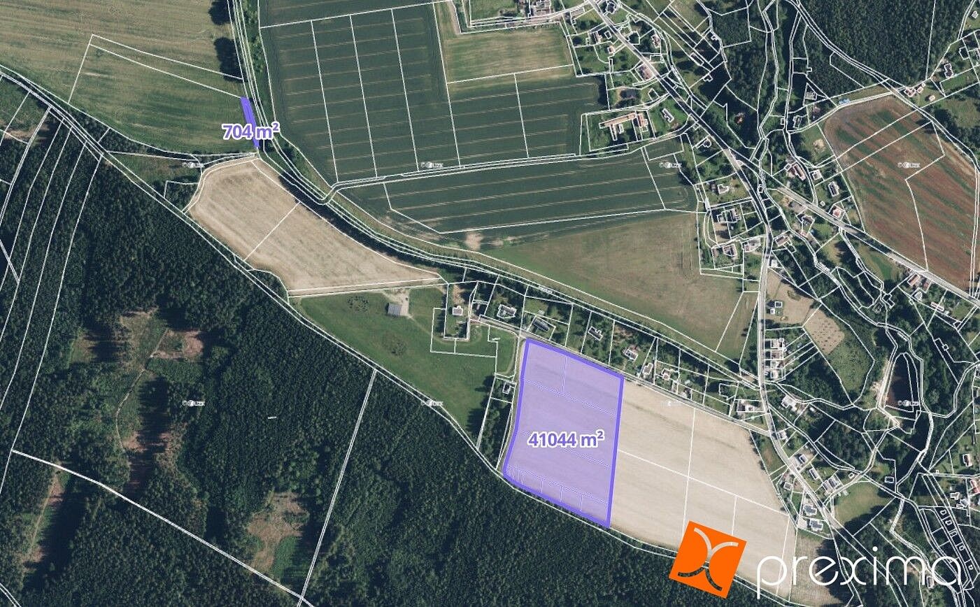 Zemědělský pozemek, 1 739 m²