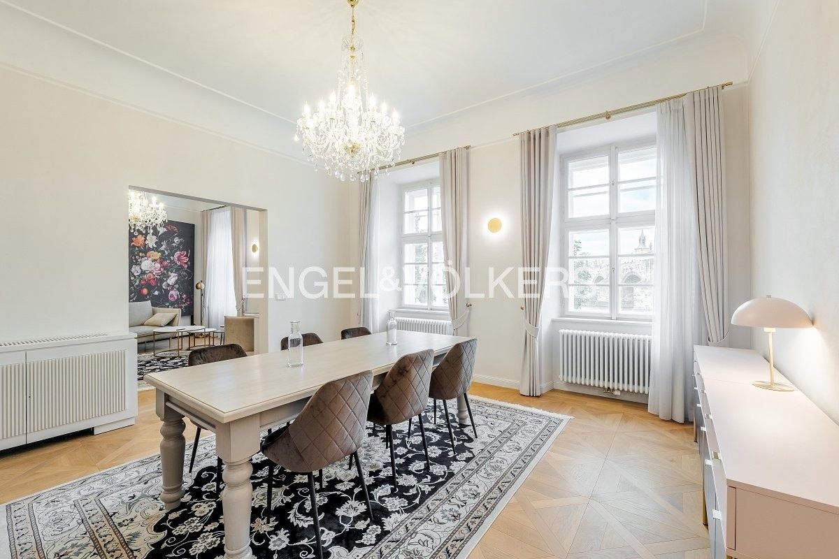 4+kk, Na Kampě, Praha, 161 m²