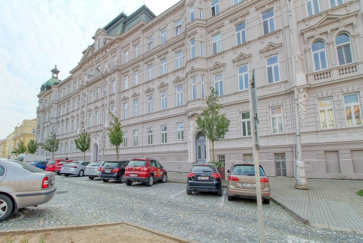 Byty, Znojmo, 669 02