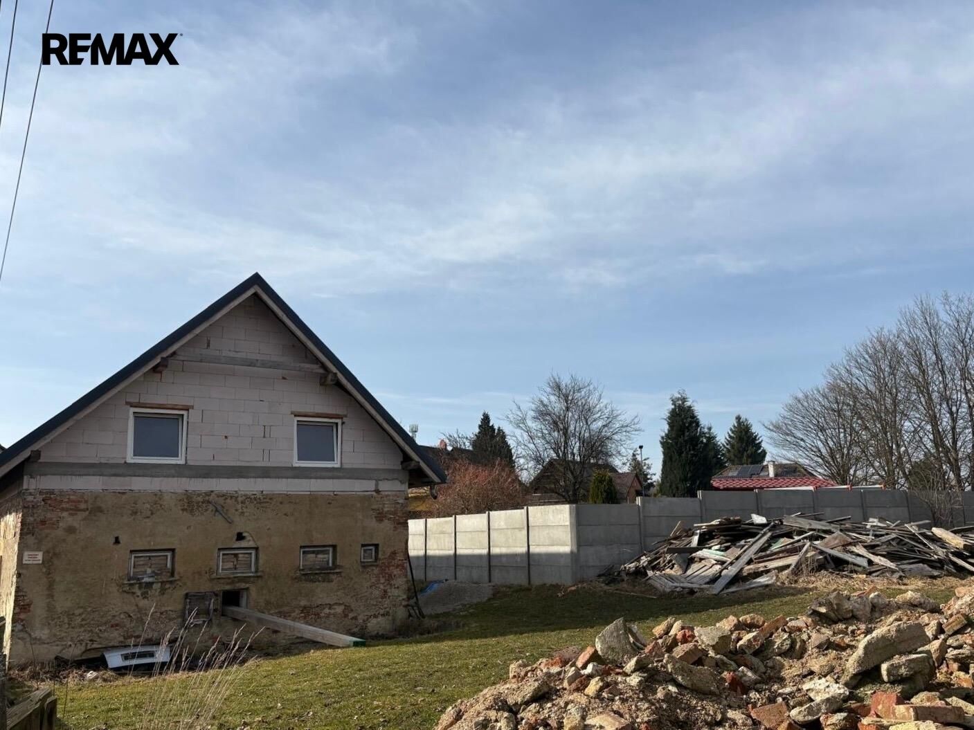 Prodej rodinný dům - Krajková, 201 m² - 2