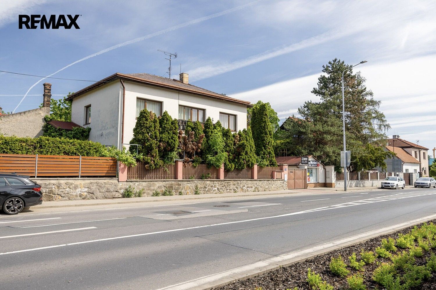 Prodej rodinný dům - Praha - Horní Počernice, okres Praha 20, Hlavní město Praha, 316 m² - 2