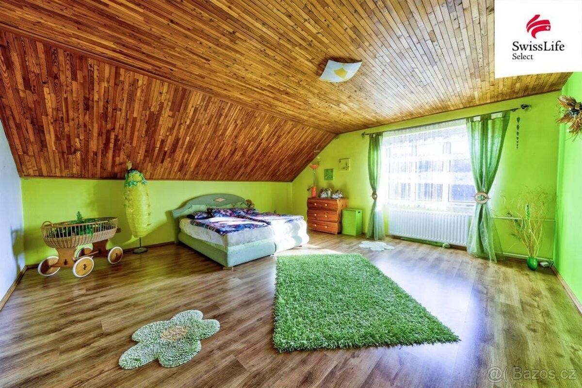 Rodinné domy, Bernartice, 541 01