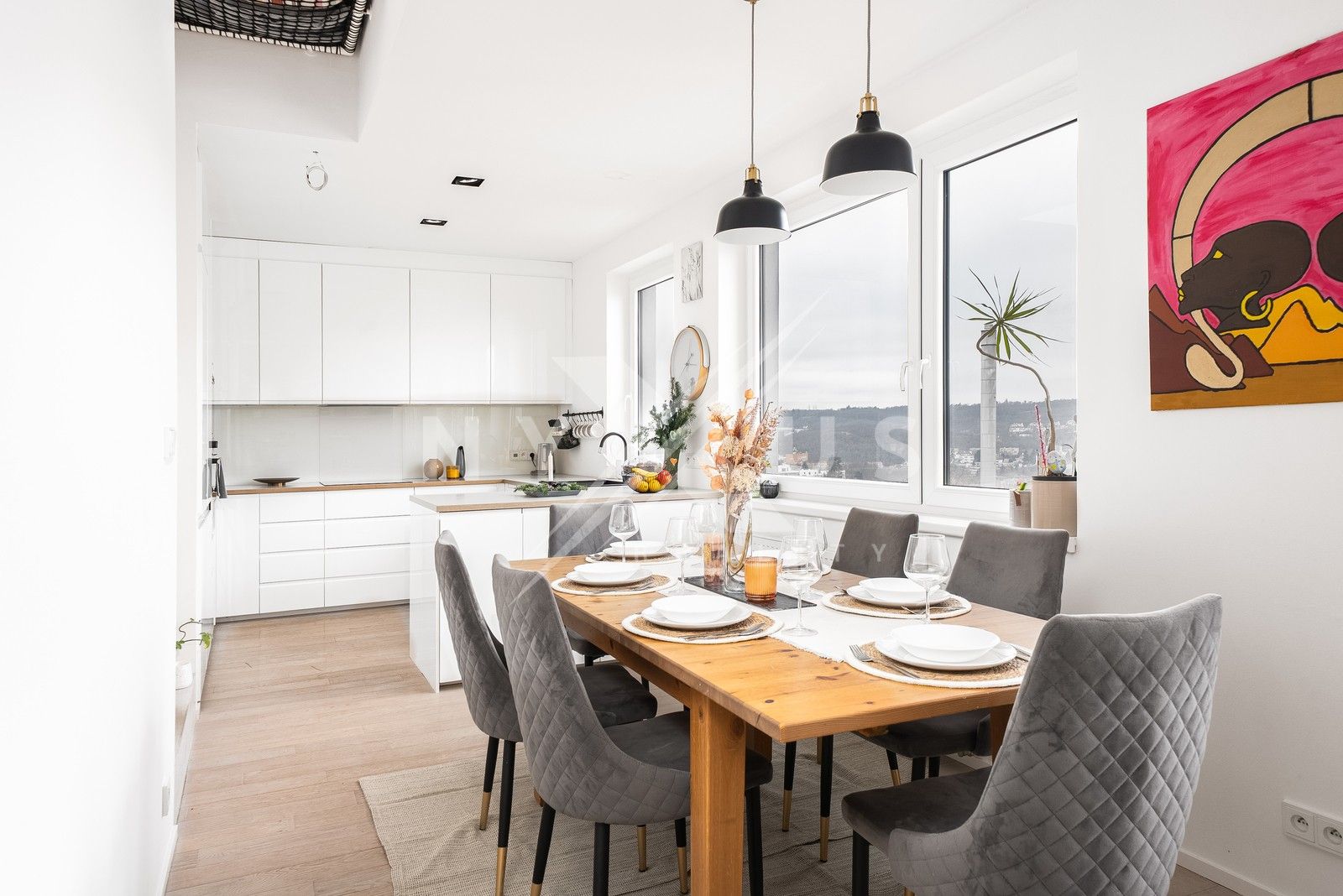 Prodej byt - Česká, Praha, 120 m²