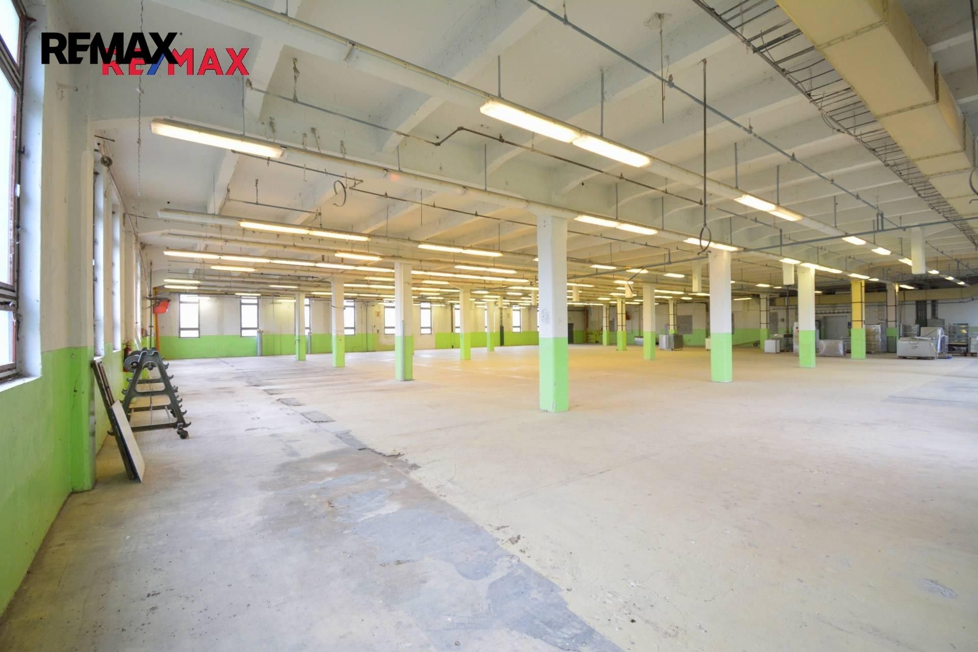 Sklad · 2 756 m² · Sehnoutkova 17, Černožice - 4