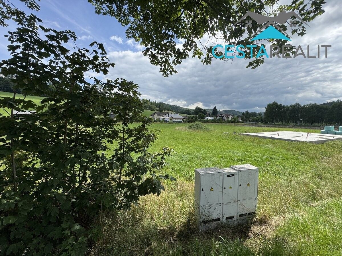 Prodej pozemek pro bydlení - Karlovice, 793 23