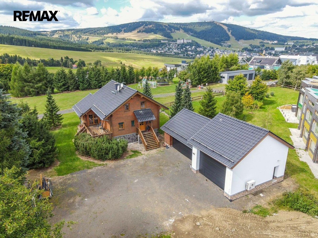 Rodinný dům · 195 m² · Loučná pod Klínovcem - Loučná, okres Chomutov - 4