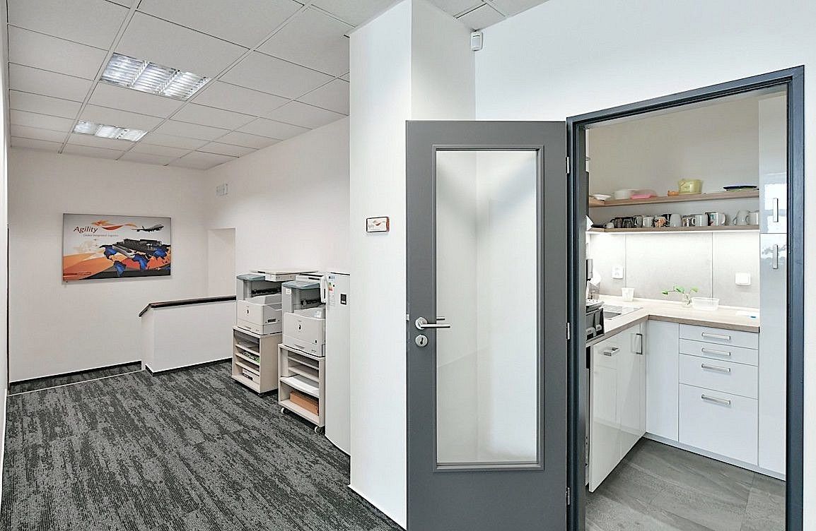 Pronájem kancelář - Praha, 117 m² - 5