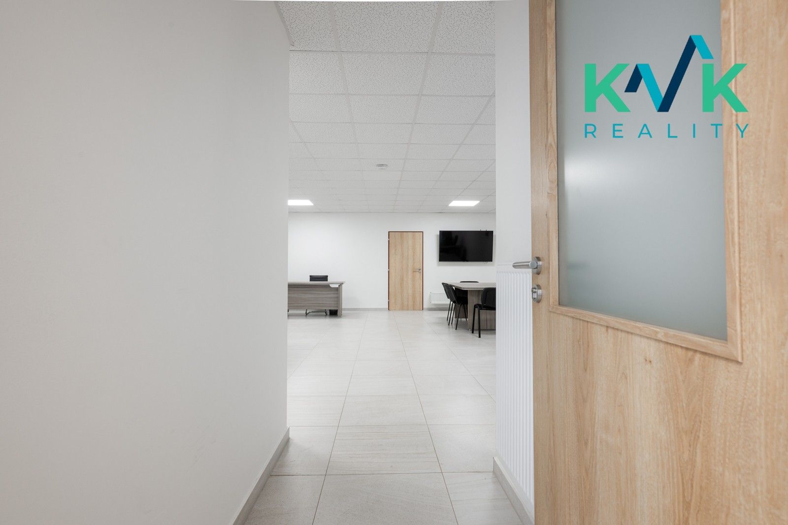 Prodej kancelář - Spálená, Karlovy Vary, 104 m²