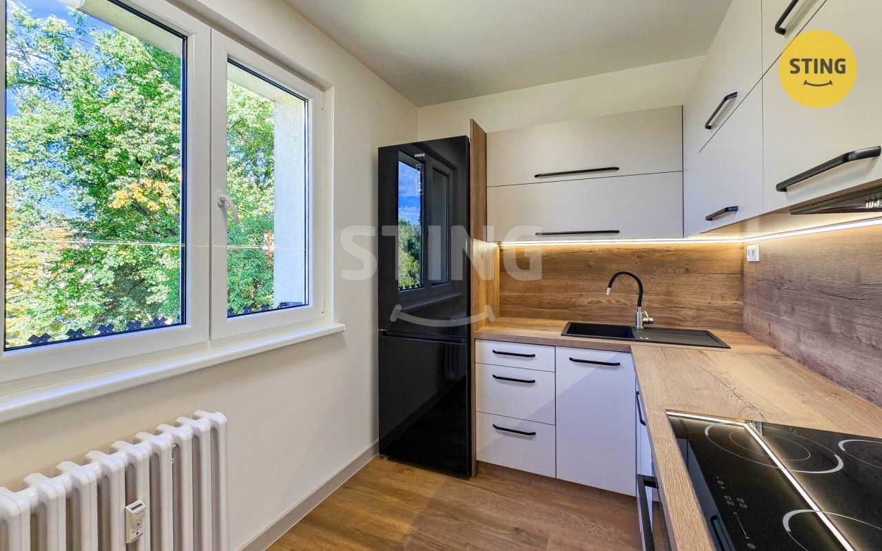 Byt 2+1 · 60 m² · V Aleji, Karviná - 3