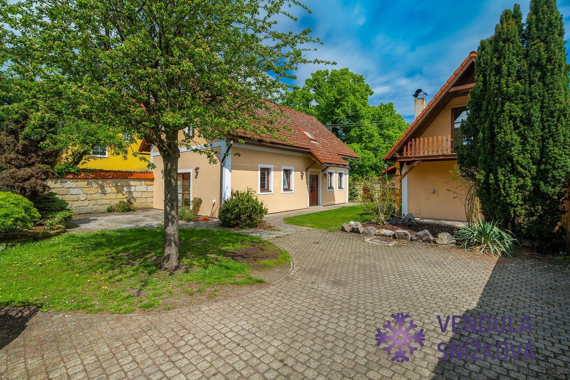 Rodinné domy, Březinka, Bělá pod Bezdězem, 180 m² - 2