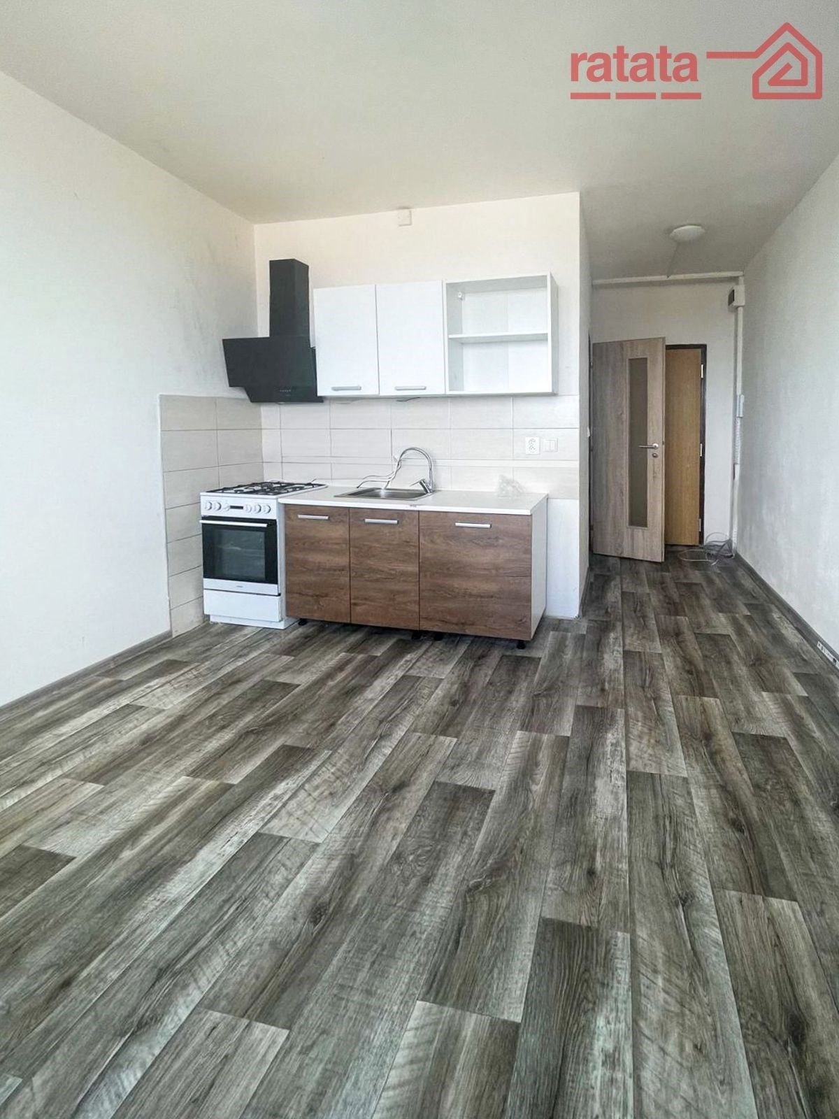 1+1, Krušnohorská, Jirkov, 33 m²